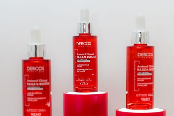 Predstavljen Vichy DERCOS Aminexil Clinical R. E. G. E. N. Booster