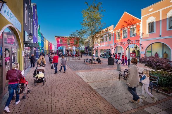 Roses slavi 10. rođendan