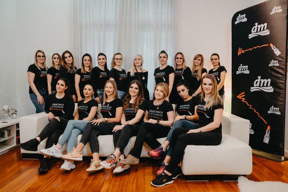 Edukacija u Make-up Učilištu Ministry of Beauty