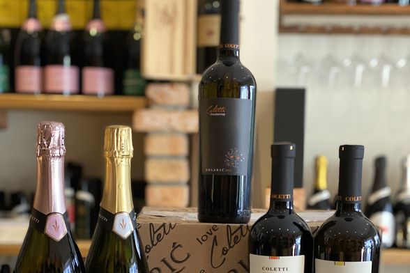 Kartonu vina Coletti
