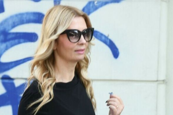 Dama iz Zagreba s kultnom torbom