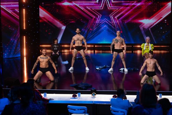 Nastup skupine Forbidden Nights u Supertalentu