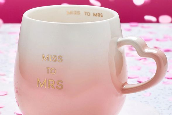 Šalica iz Nexta za prijateljicu koja se zaručila - 1