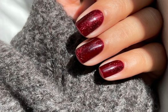 Kratki baršunasti nokti