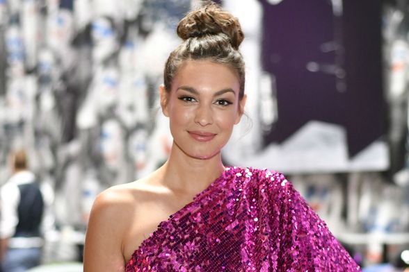 Glumica Elizabeta Brodić u haljini domaćeg brenda Lilith by Katarina Baban - 4