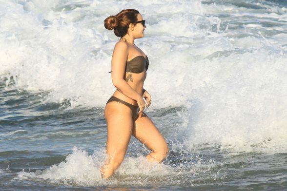 Demi Lovato na odmoru 2012. godine