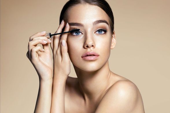 Primer za trepavice je idelna podloga za maskaru