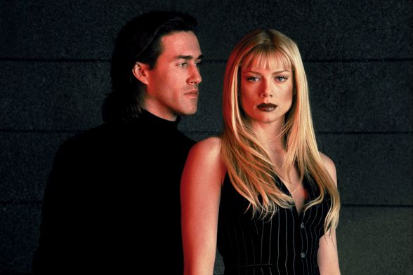 Roy Dupuis (Michael) i Peta Wilson (Nikita)