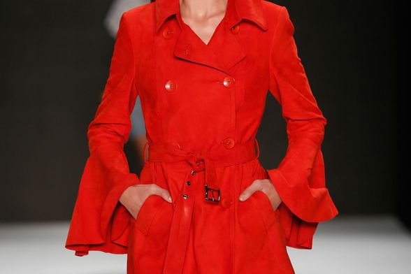 Baloner u jarkoj boji može podignuti cijelu kombinaciju