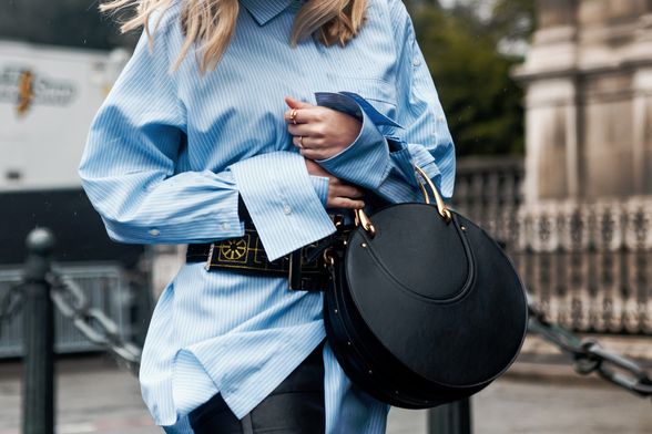 Plava košulja u street style izdanju