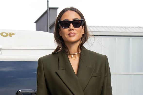 Tamara Kalinić na reviji Dhruva Kapoora u odijelu modne kuće Alaia