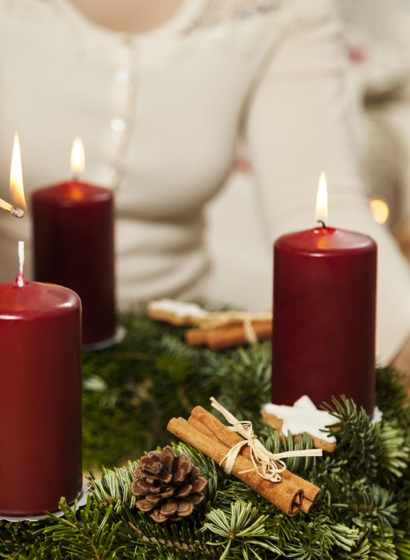 Treća adventska svijeća