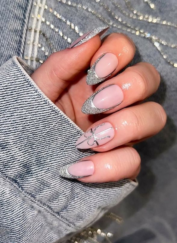 Svjetlucave manikure