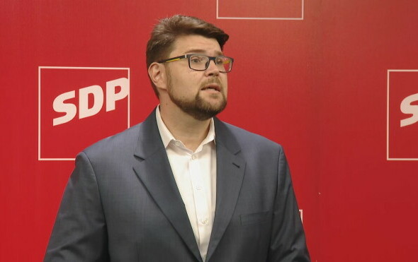 Peđa Grbin