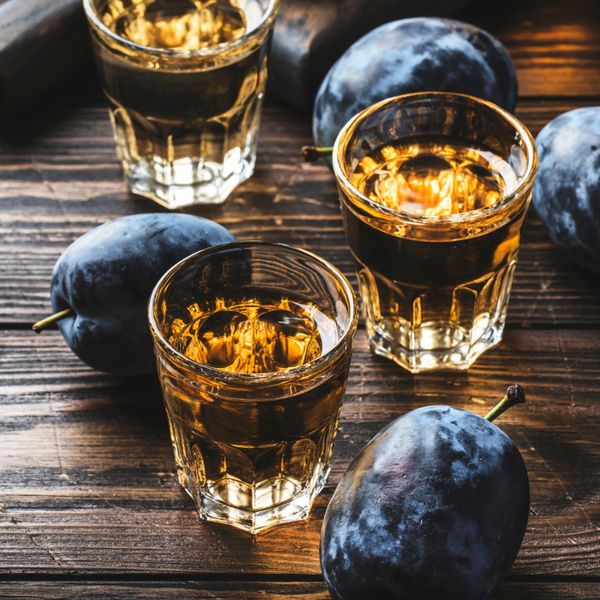 Jeste li znali: Zašto nikada ne bismo trebali popiti "jednu ljutu" prije jela?