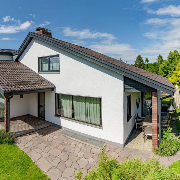 Objasnila arhitektica: Glavne prednosti i mane montažne kuće