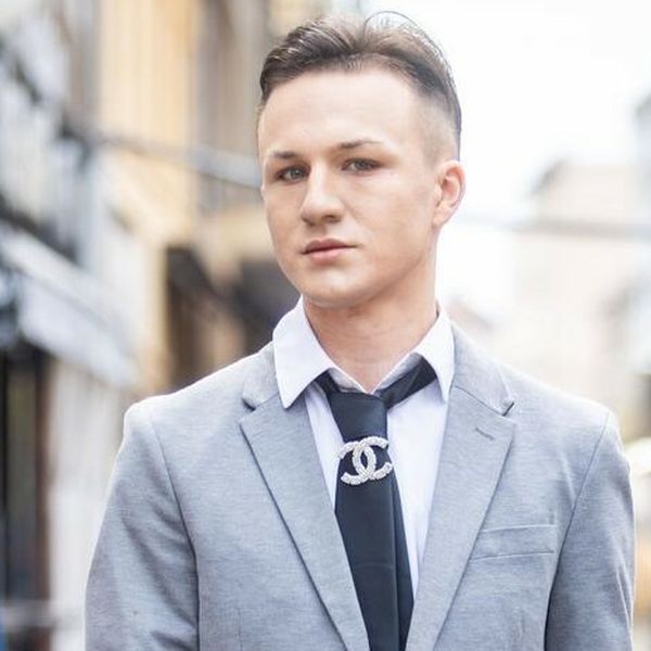 Influencer Franko Kovačević privukao poglede prolaznika na zagrebačkoj špici