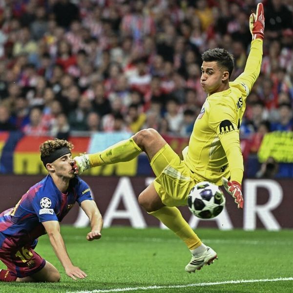 Strava na Ligi prvaka! Golman kopačkom teško ozlijedio lice zvijezde Barce