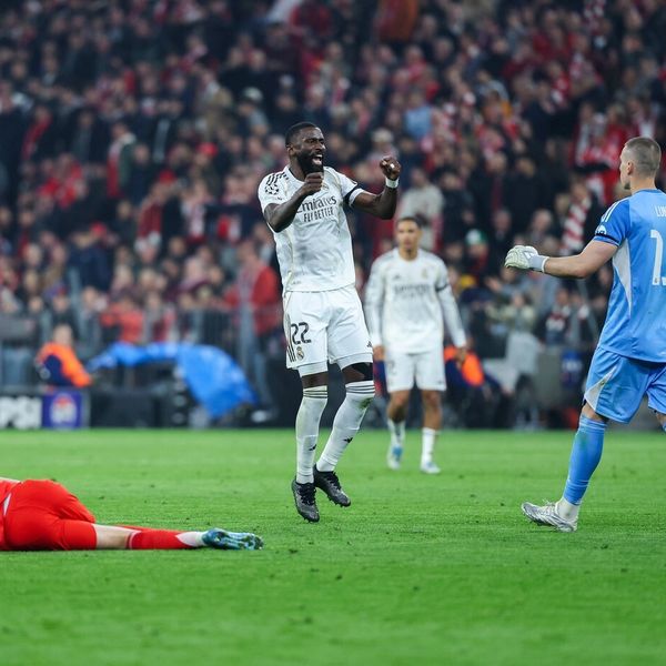 Pogledajte kako Rüdiger mučki udara Josipa Stanišića pod rebra