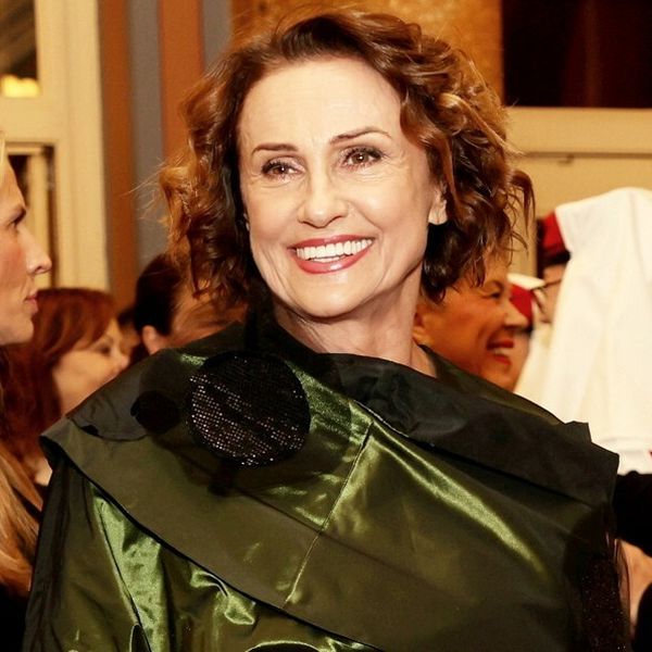 Almira Osmanović privukla poglede u splitskom kazalištu