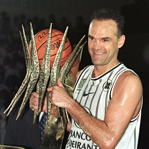 Umro legendarni košarkaš Oscar Schmidt
