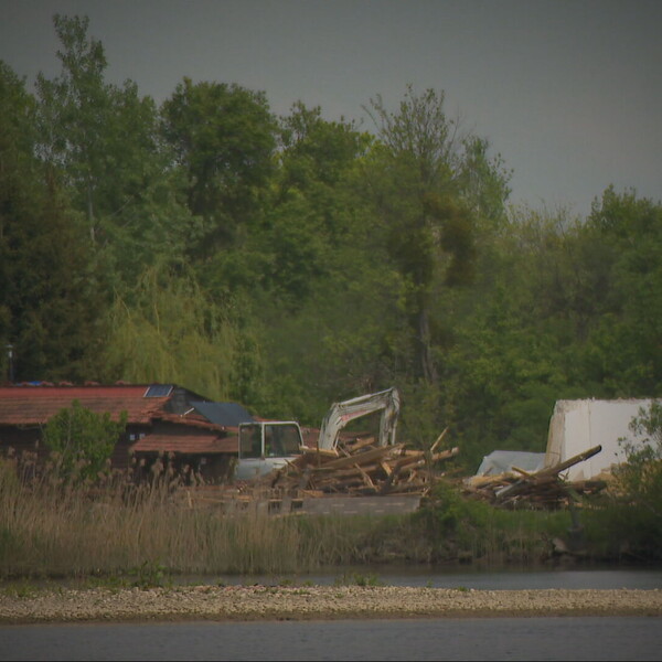 POZIV Nakon priče Poziva, aktivirali se nadležni! Započela akcija rušenja ilegalnog carstva: "Spominje se čak 700 takvih objekata"