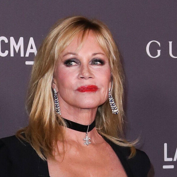 Melanie Griffith u tenisicama štiklama Sneex i trapericama