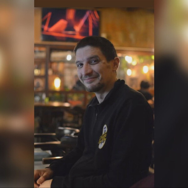 Potresne riječi majke muškarca koji je preminuo nakon Hitne: "Vratili su mi ga u sanduku. Dijete mi je umrlo na ulici..."