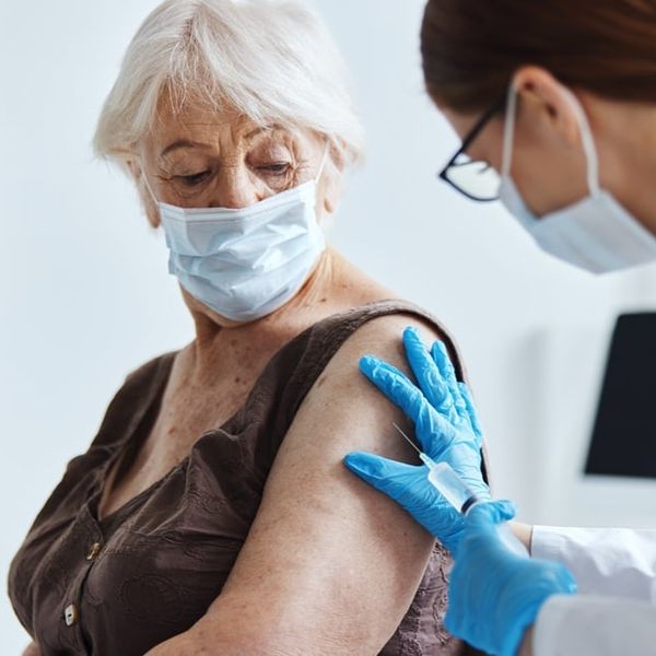 Imate 65 ili više godina? Ovo cjepivo smanjuje rizik od Alzheimera čak 55 %!