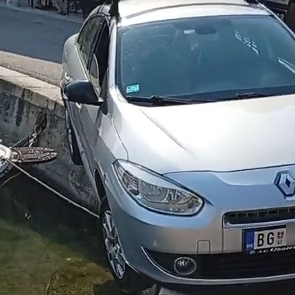 Prizor s Brača podigao prašinu na društvenim mrežama, a sve zbog registracije automobila