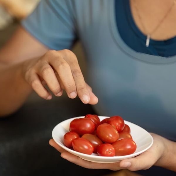 Tko ne smije jesti rajčicu? Ako imate jedno od ovih stanja, mogla bi vam pogoršati simptome