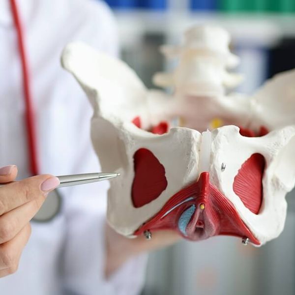 Treba li kod spuštanja zdjeličnih organa ukloniti maternicu? Rezultati nakon 10 godina iznenadili su stručnjake