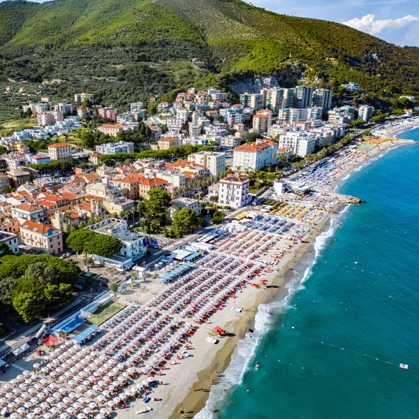 Časnim sestrama žele oduzeti koncesiju na ležaljke i suncobrane