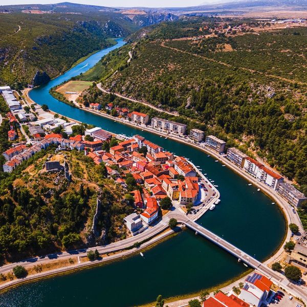 "Uspavani" grad na najljepšoj rijeci... koji miriše na more