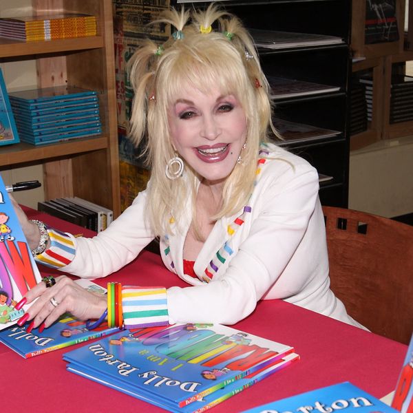 Dolly Parton pokrenula je projekt koji je djeci darovao više od 300 milijuna knjiga