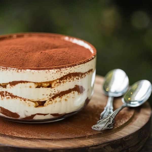 "Lažni" ali jednako ukusan: Tiramisu s jogurtom gotov za 15 minuta