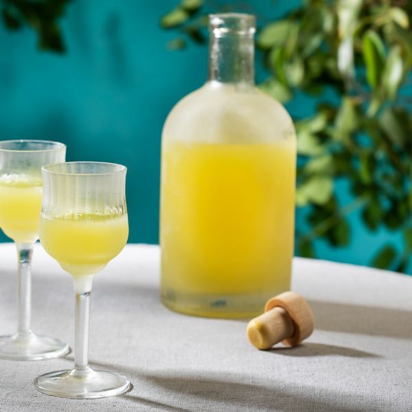 Lako i jednostavno: domaći likeri kao božićni poklon