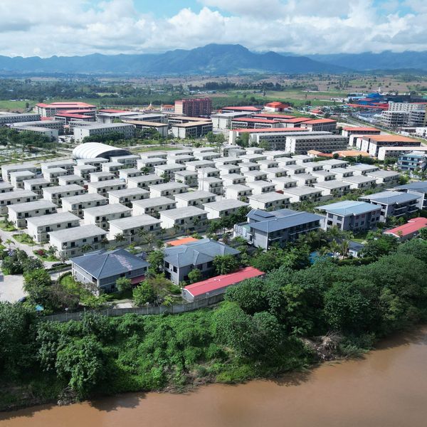 Poput narko–država, ali još globalnije: Uspon "scam država" čije ekonomije počivaju na online prevarama