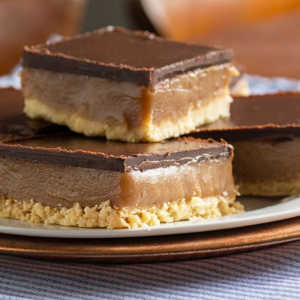 Božićna verzija shortbread millionaire kolača recept