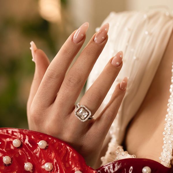 10 ideja za božićne manikure