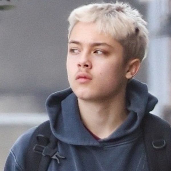 Knox Jolie-Pitt u šetnji s novim izgledom