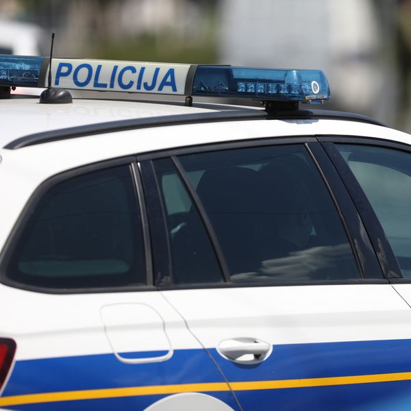 U pucnjavi teško ozlijeđene dvije žene: Jedna je preminula, počinitelj u bijegu