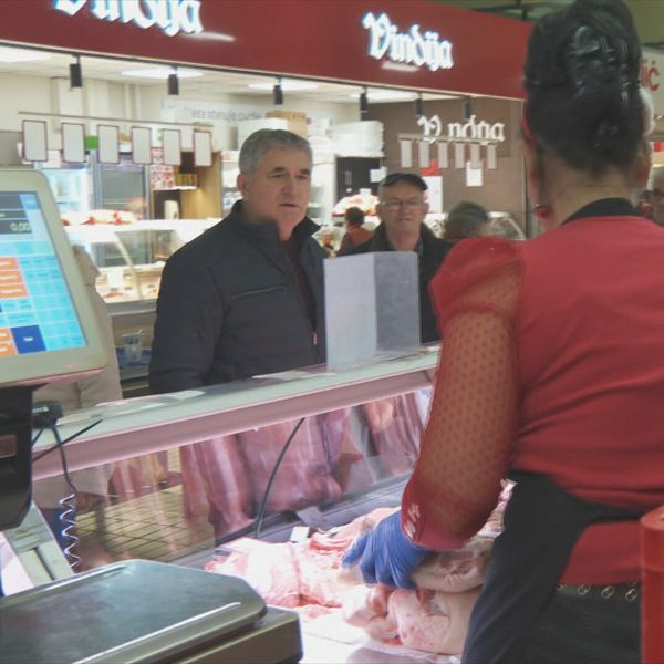 Velika potražnja za slavonskom svinjetinom, domaća proizvodnja na povijesnom minimumu