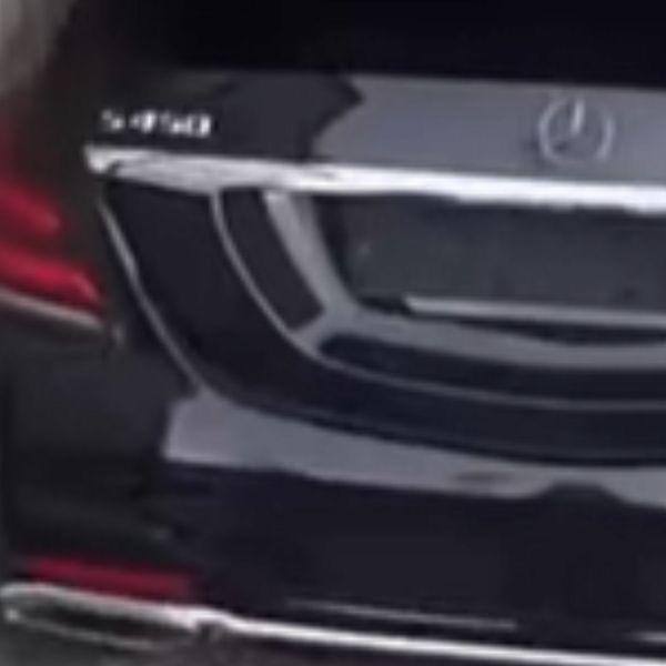 Ovako se Balkanac prevozi Mercedes! Scena nasmijala cijelu regiju