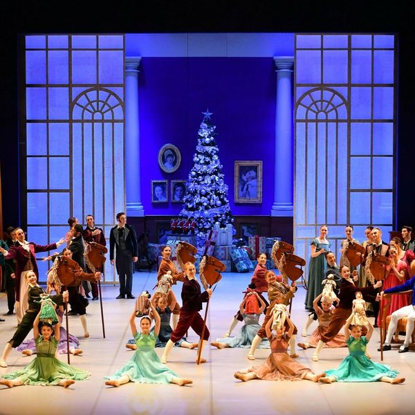 Prijenos baleta "Orašar" na velikom ekranu ispred HNK-a u Zagrebu