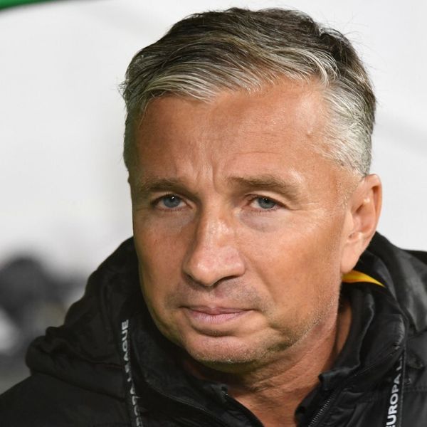 Legendarni Dan Petrescu zbog misteriozne bolesti izgubio 30 kilograma