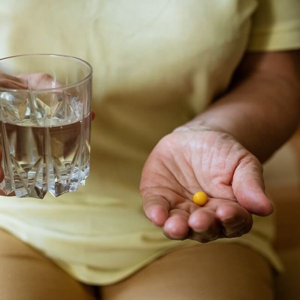 Preparati za neuropatiju: 6 suplemenata koji pomažu kod trnaca, žarenja i bolova