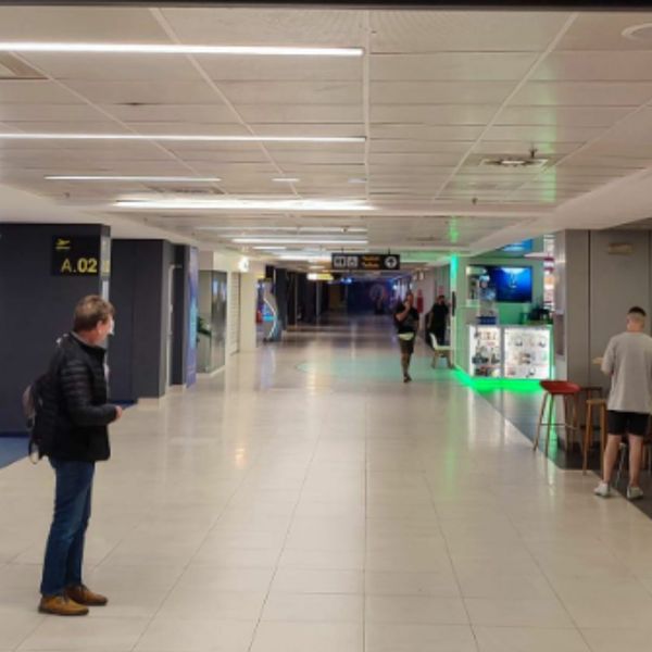 Scena s beogradskog aerodroma nasmijala Europu! Pogledajte urnebesan znak