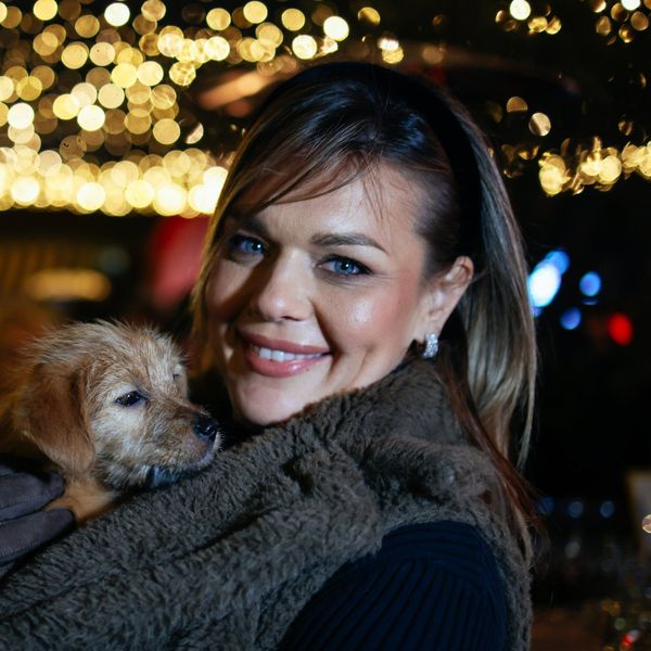 Sandra Elkasević u dugačkom krznenom prsluku