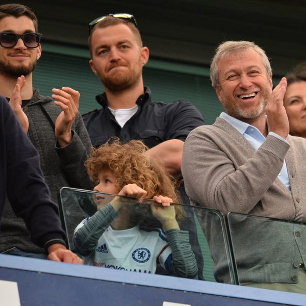 Britanski premijer zaprijetio ruskom oligarhu: "Hitno prebaci 2,5 milijarde funti za žrtve rata u Ukrajini"